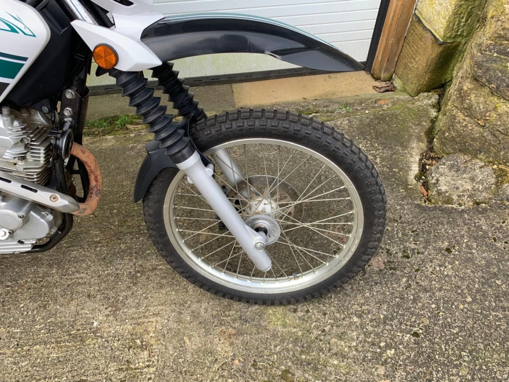 3-2010 Yamaha Serow XT250 in White and Green