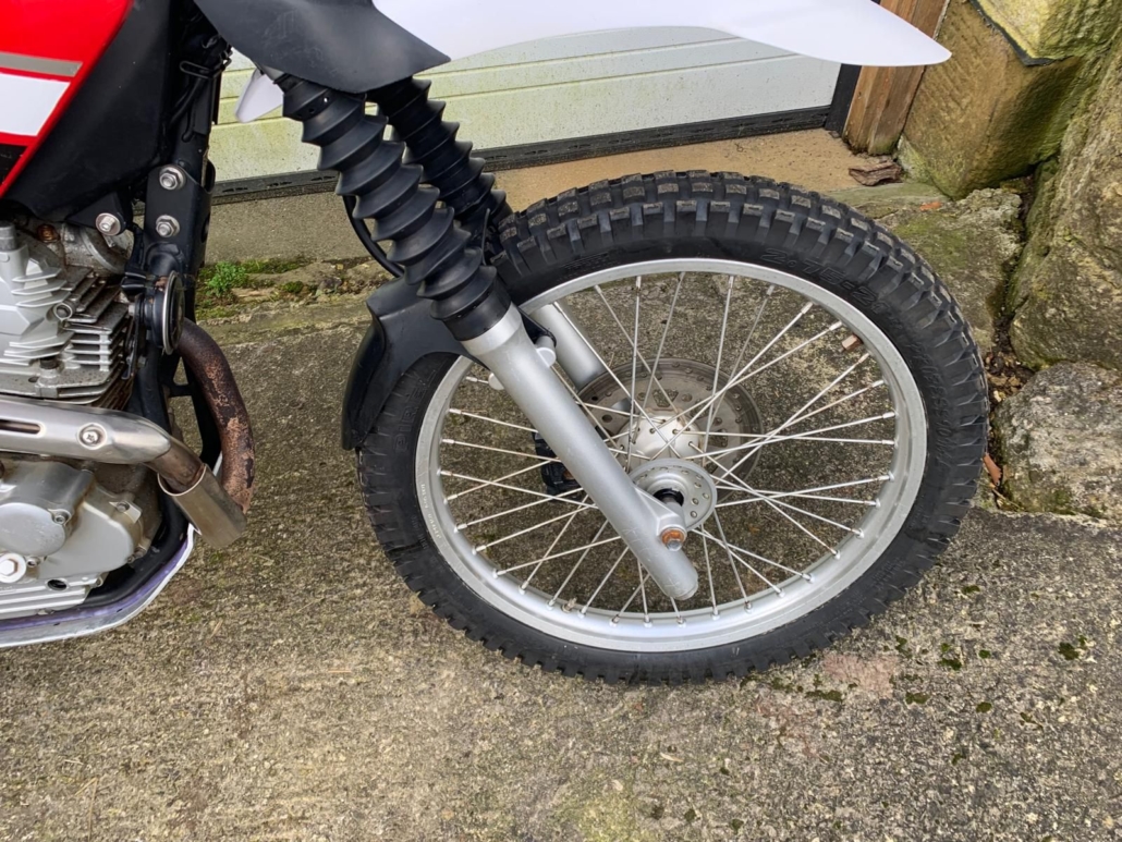 5-Yamaha serow 250 red and white